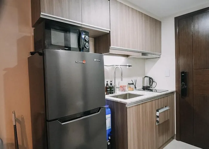 Elite In Bgc Mckinley Aparthotel
