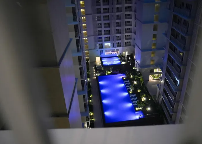 Elite In Bgc Mckinley 3*