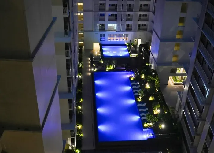 Elite In Bgc Mckinley 3*