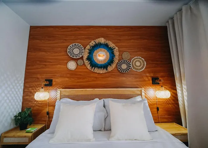 Aparthotel Elite In Bgc Mckinley Manila